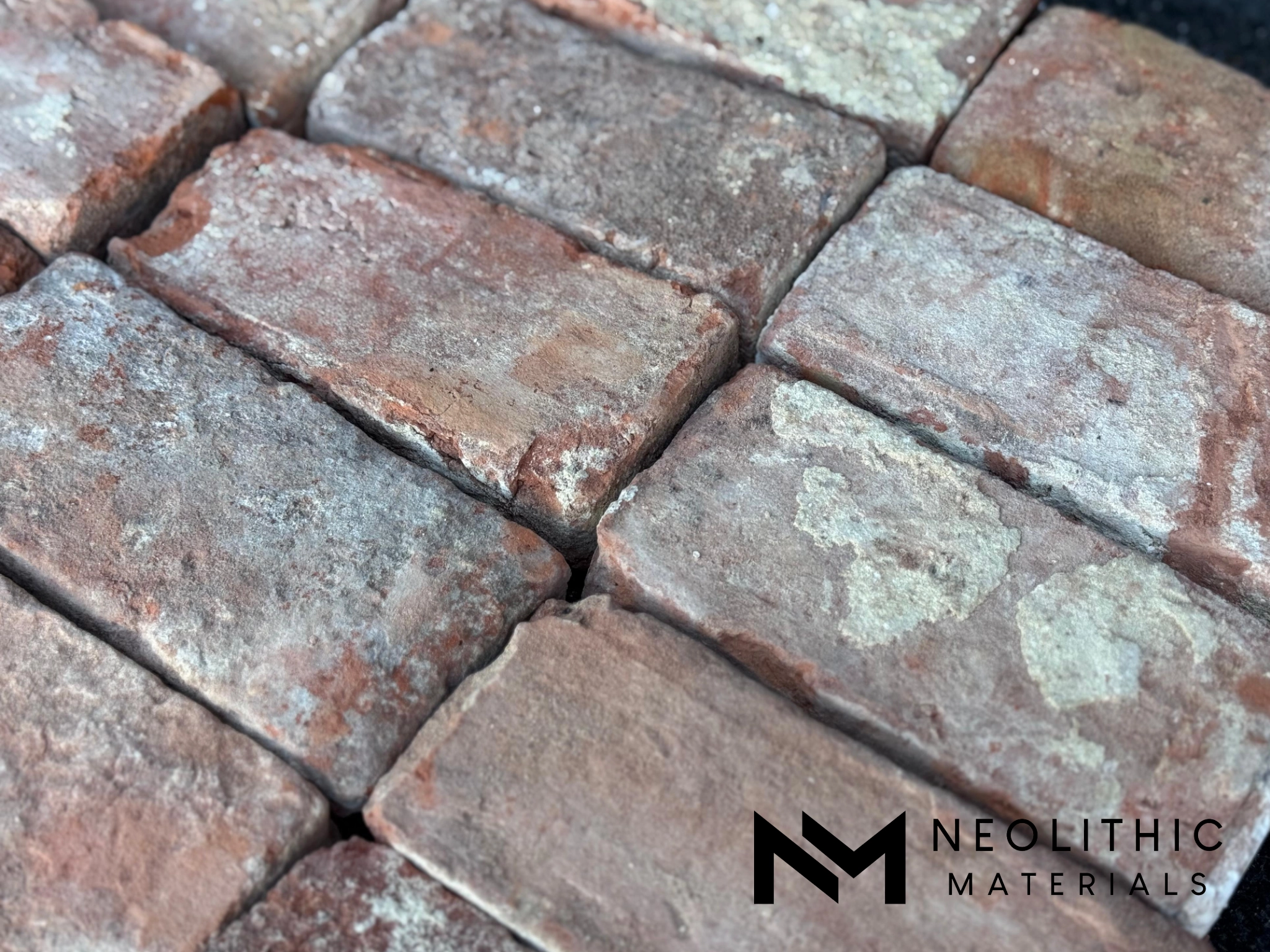 French Antique Red Bricks - Image 2